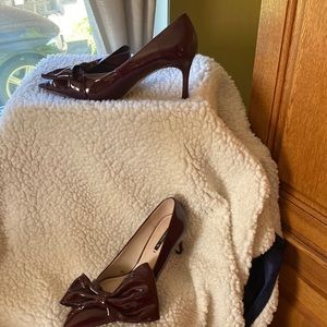 Macaroon patent Heels